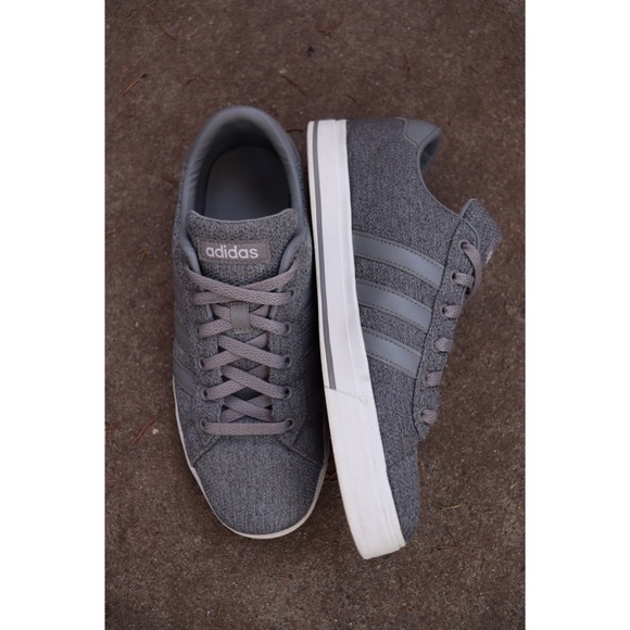 grey on grey adidas - Picture 5 of 7